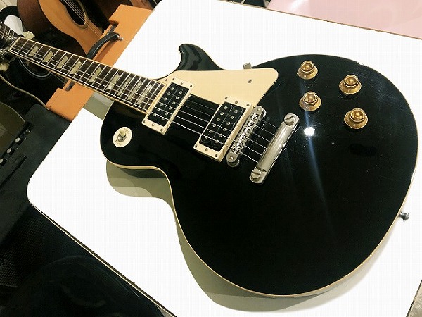 Gibson 2005年製 Les Paul Standard Ebony 50's Style Neck 良好